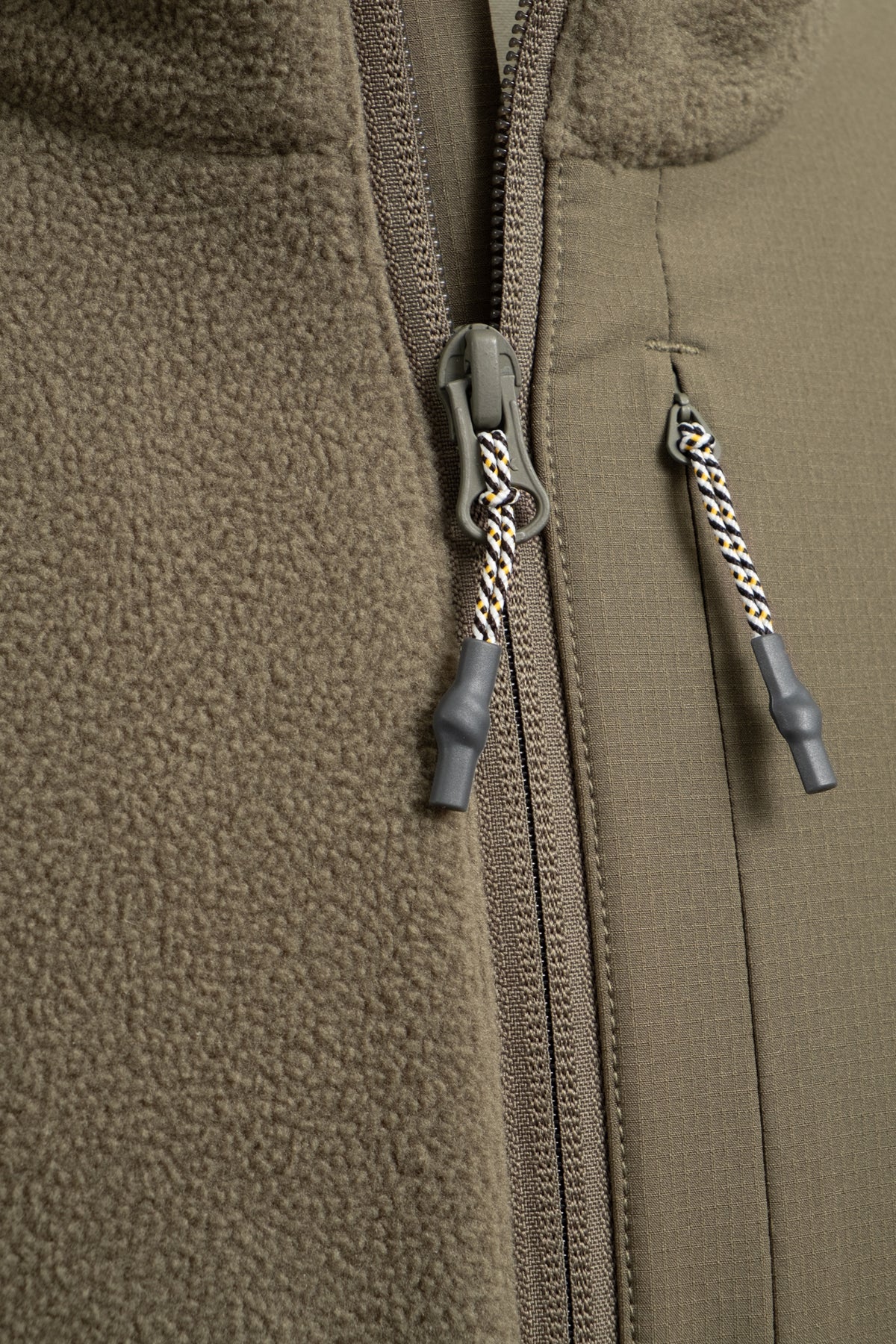 Aberfeldy Polar Fleece - Olive