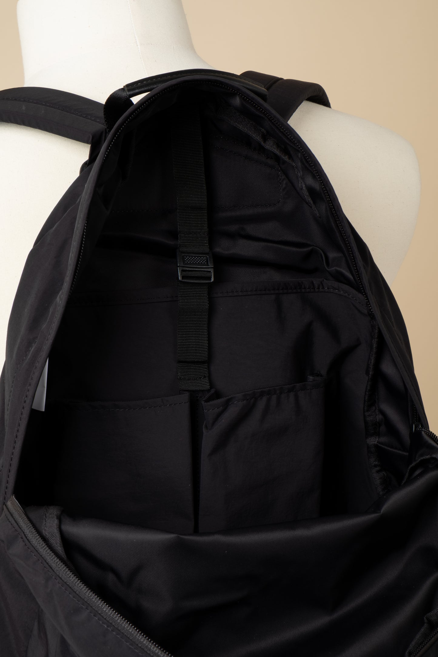 All Day Backpack 01 - Black