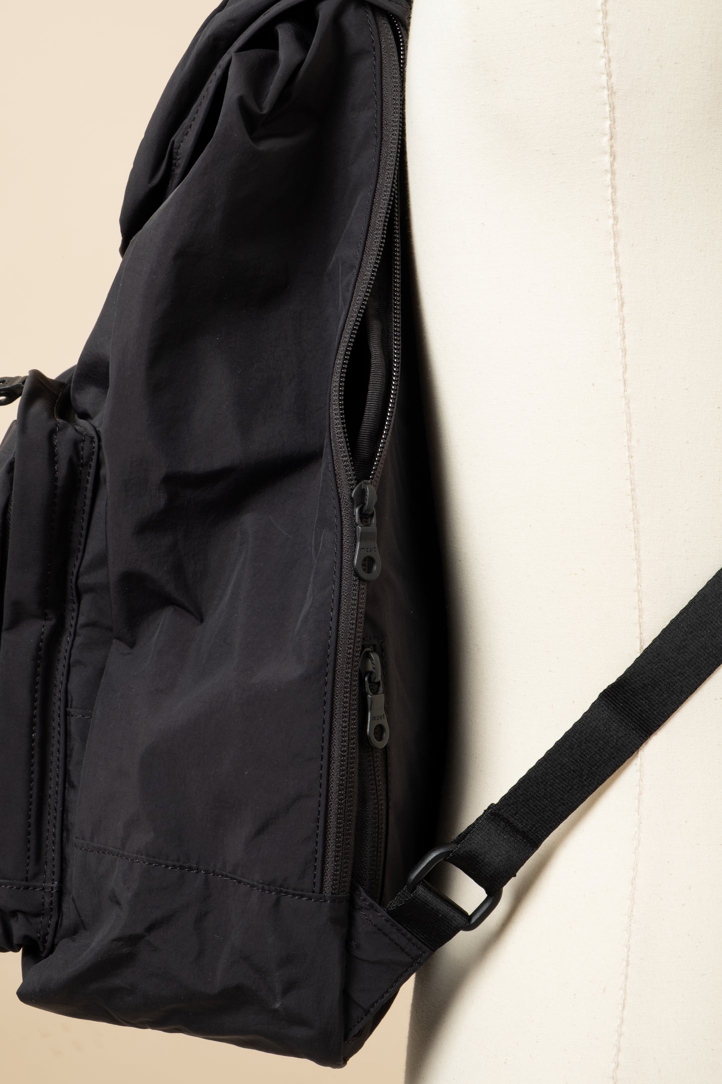 All Day Backpack 02 - Black