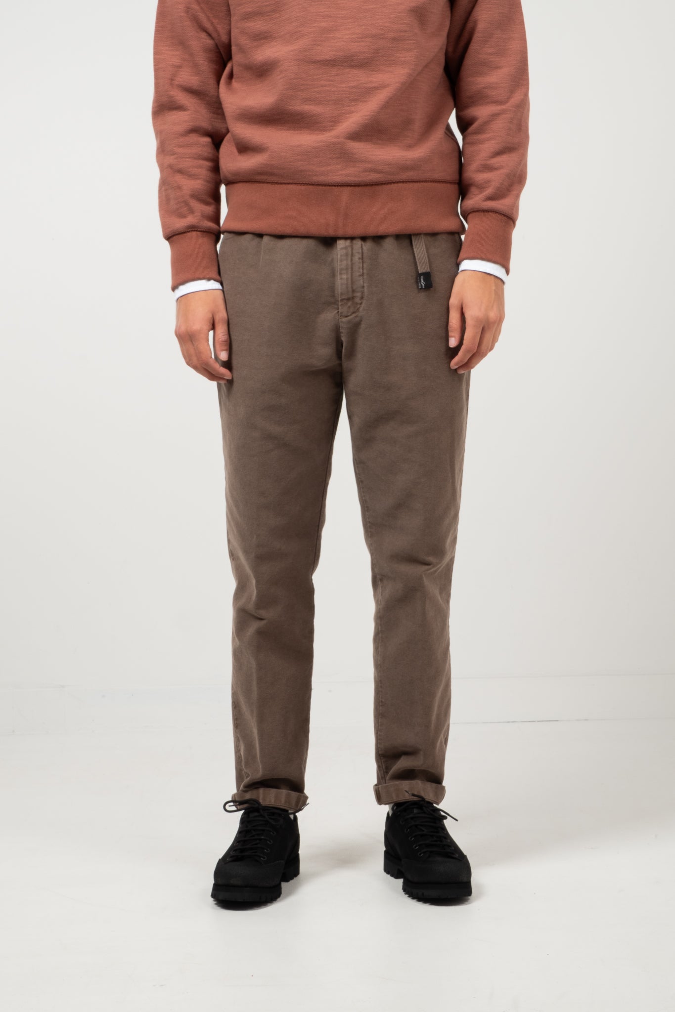 Belted Washed Twill Chino - Brown