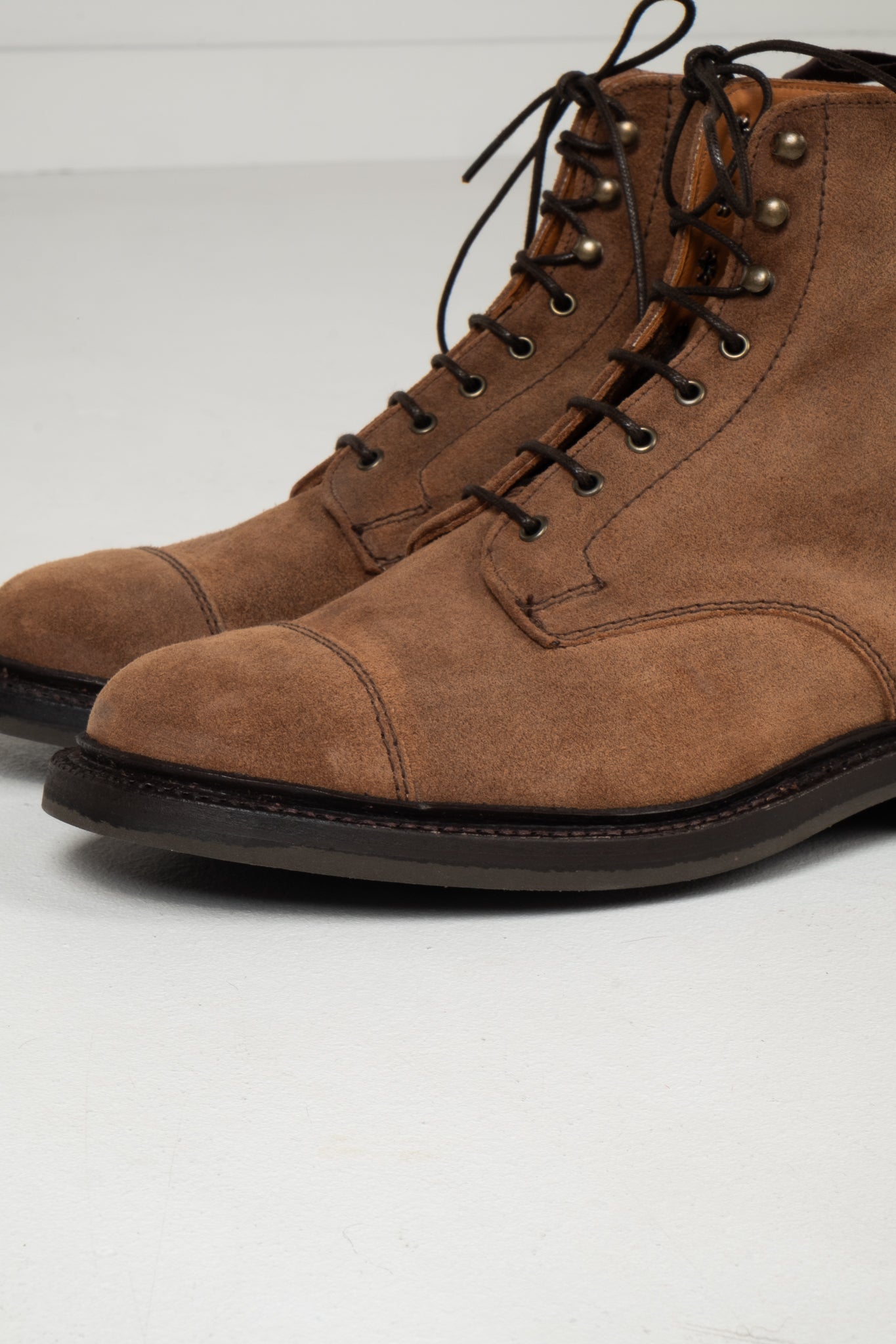 Craig Derby Boot - Snuff Waxed Suede