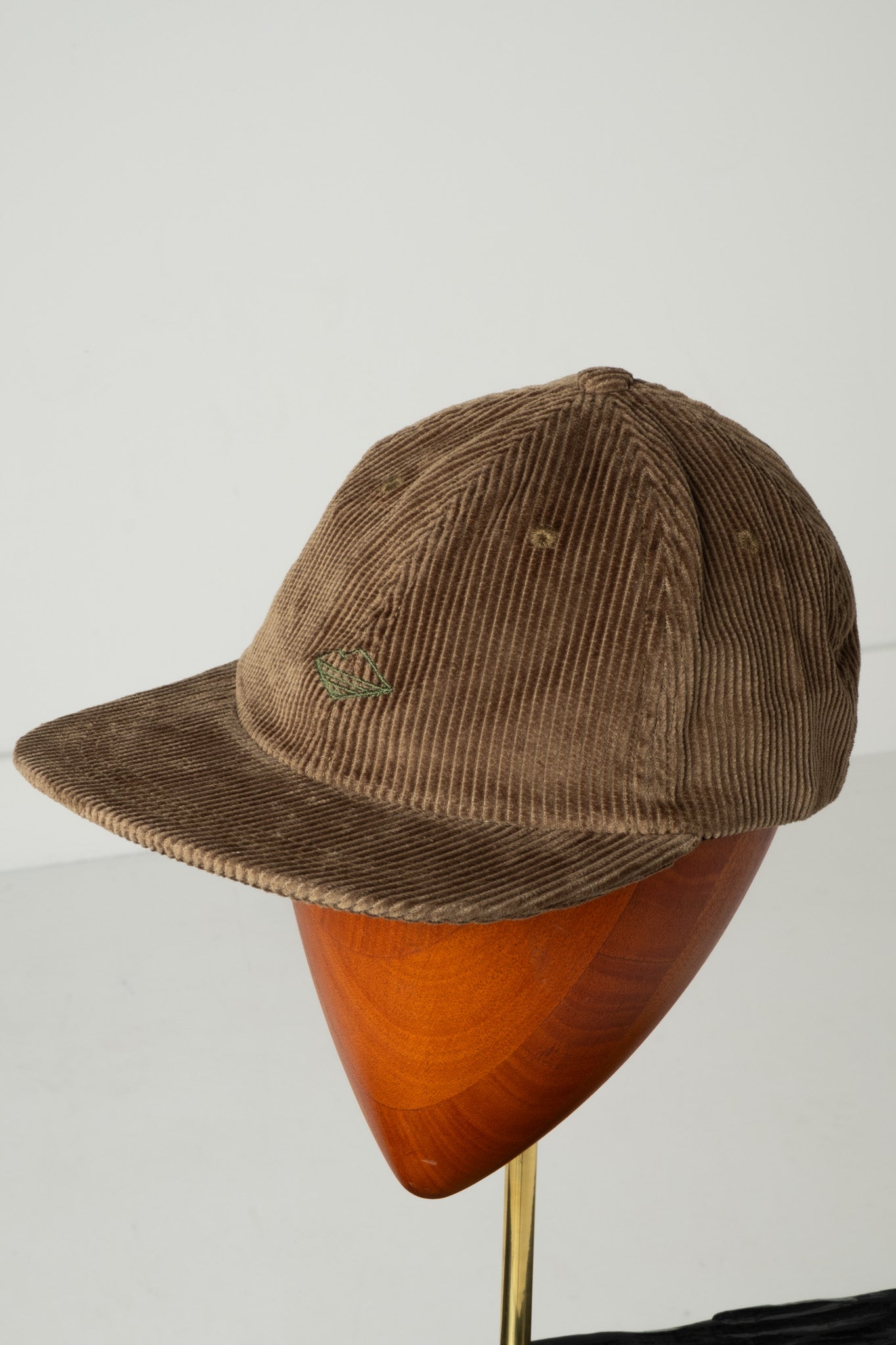 Field Cap Corduroy - Olive