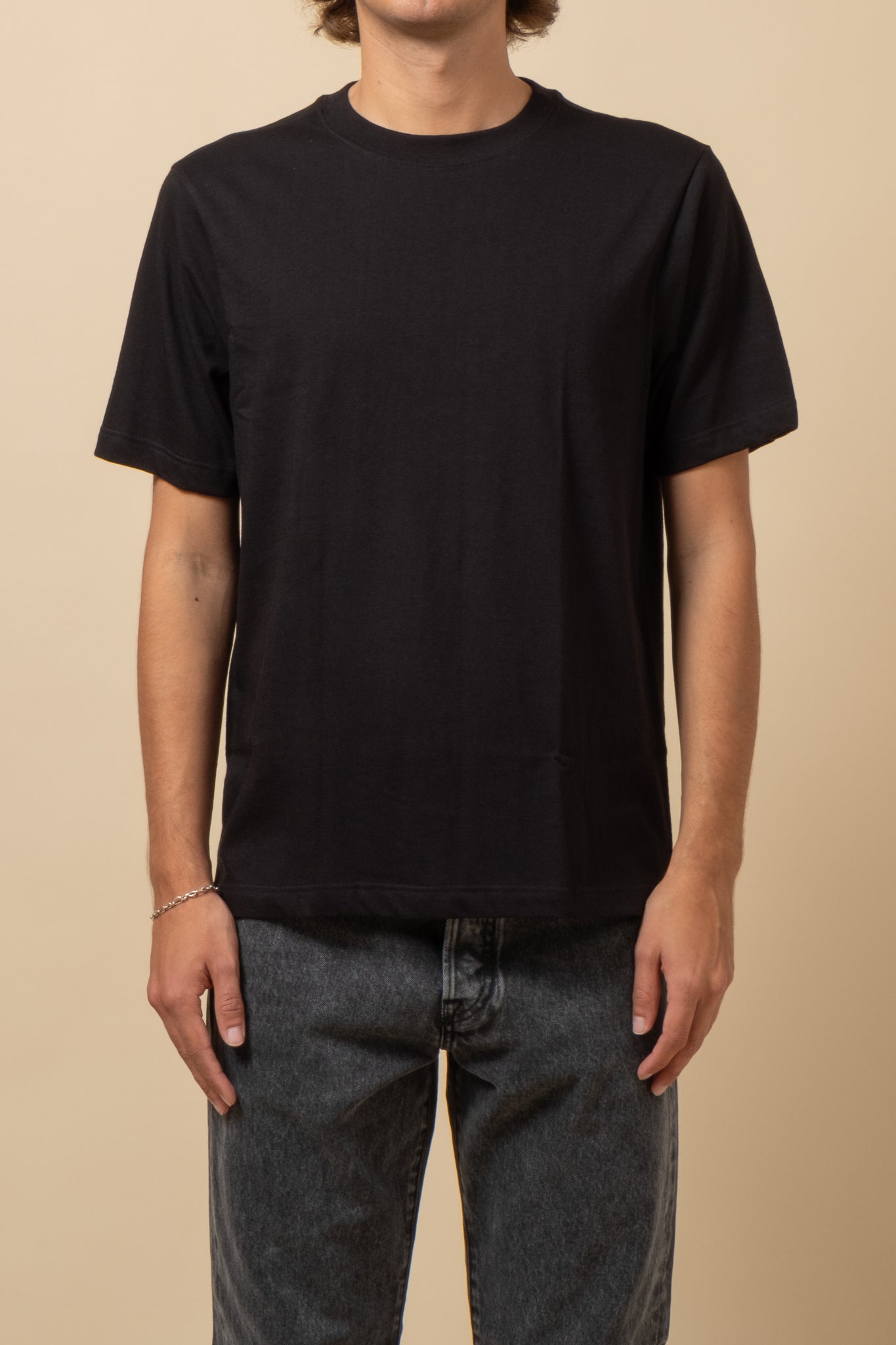 Good Originals 5.5oz T-Shirt - Deep Black