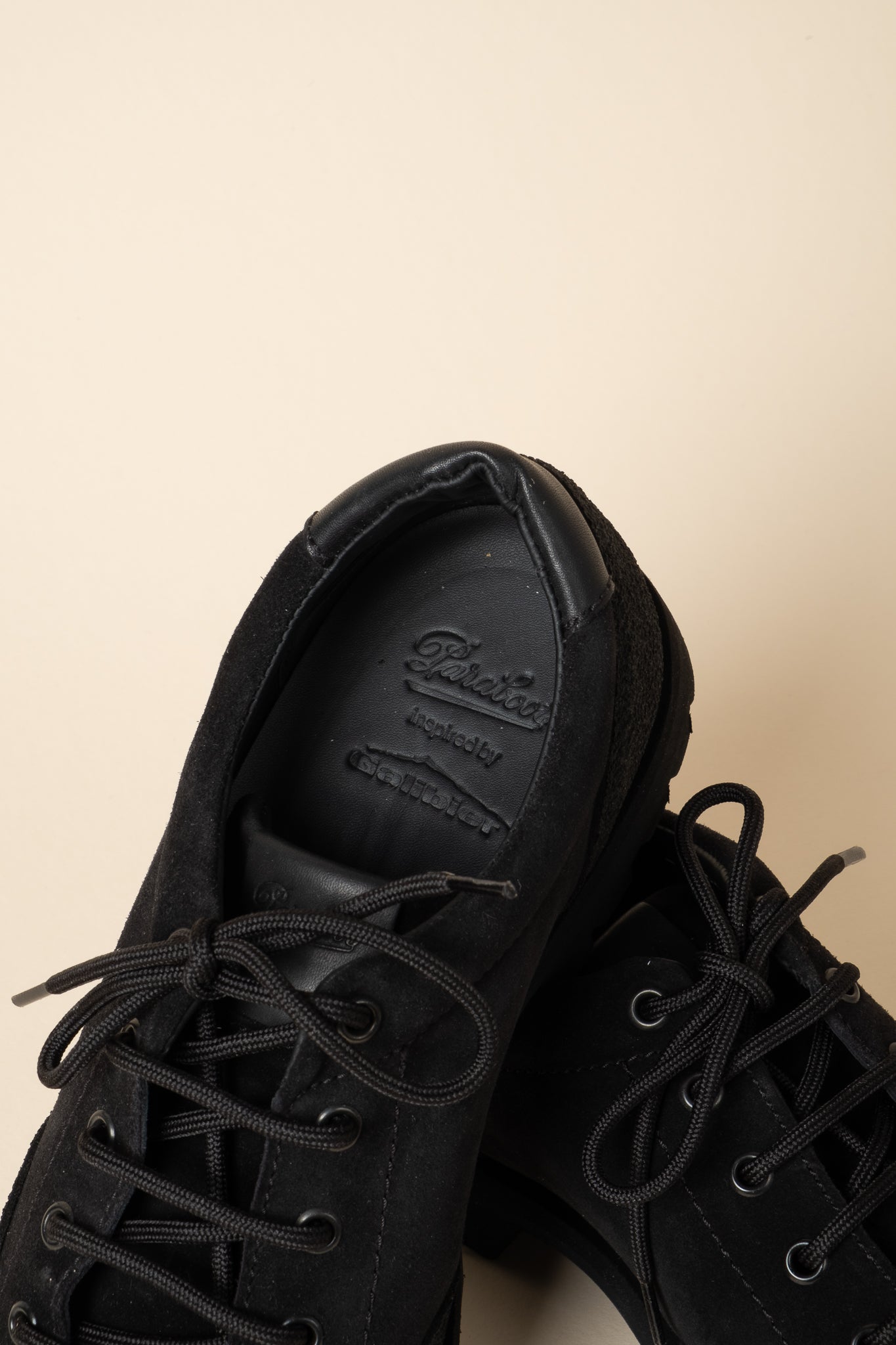 Montana Velours - Noir