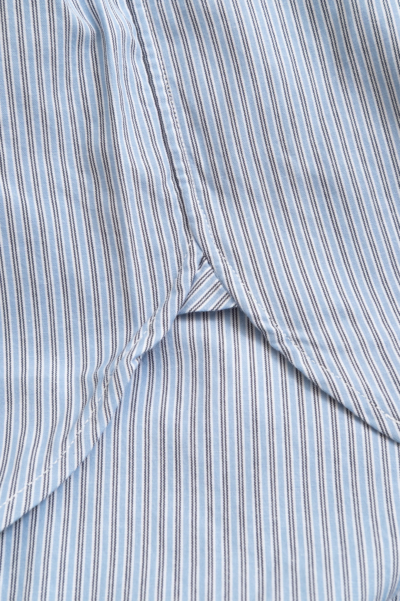 Neutron Feather Chambray Shirt - Two Tone Stripe