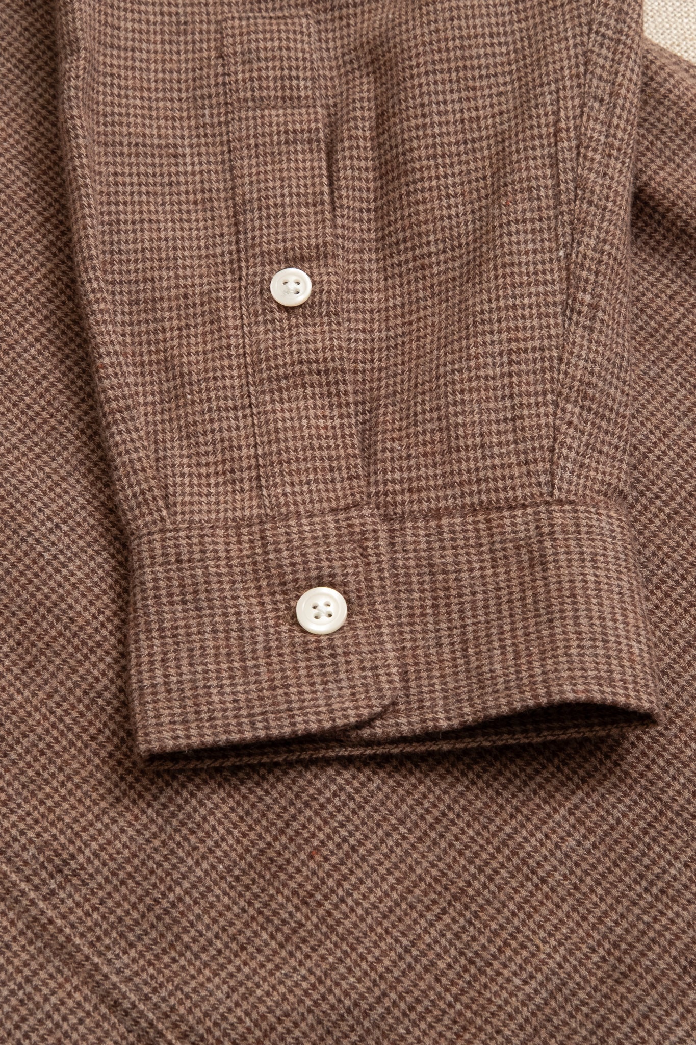 Raeburn Houndstooth Button Down - Taupe