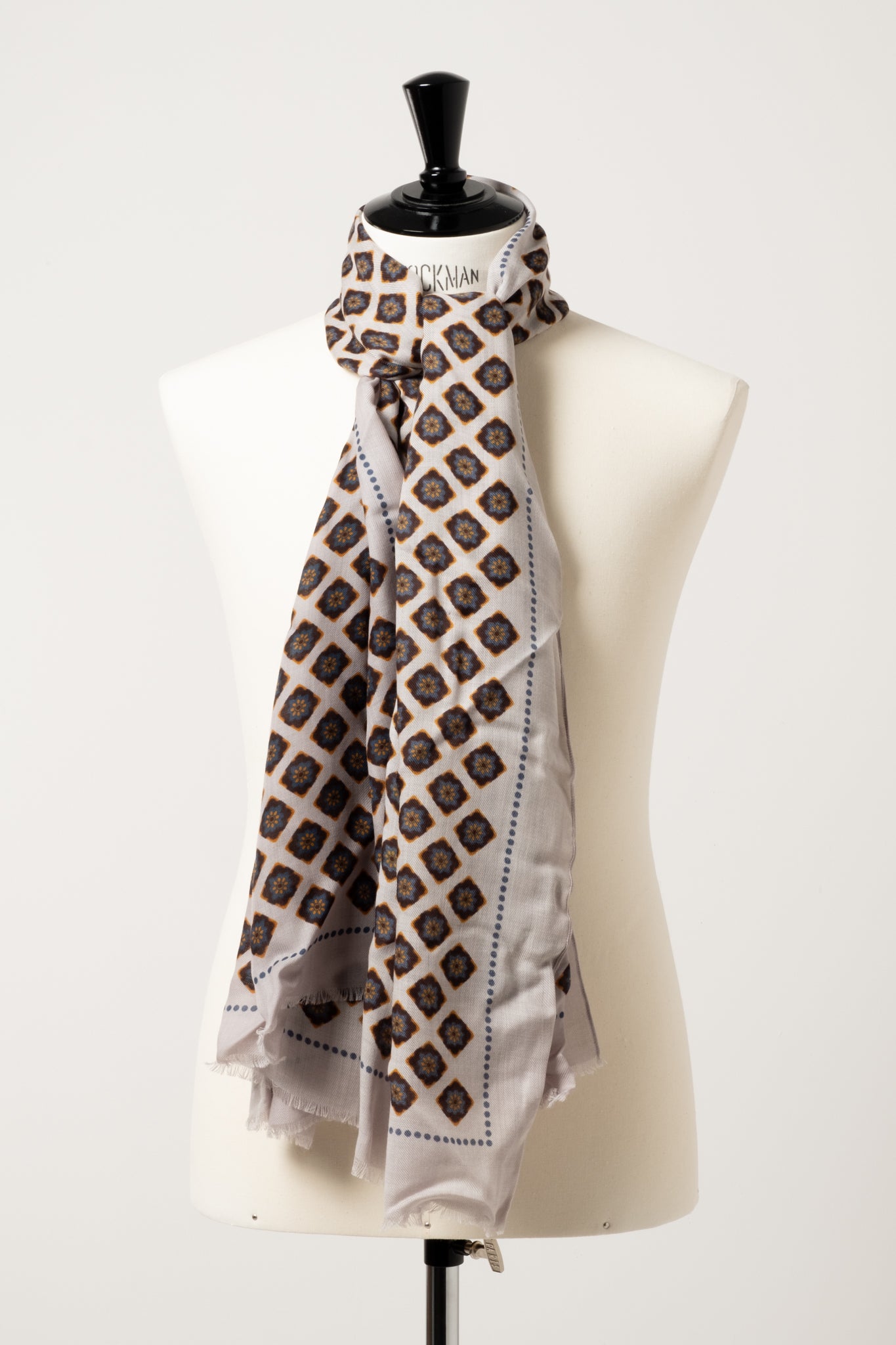 Virgin Wool Scarf - Grey Pattern