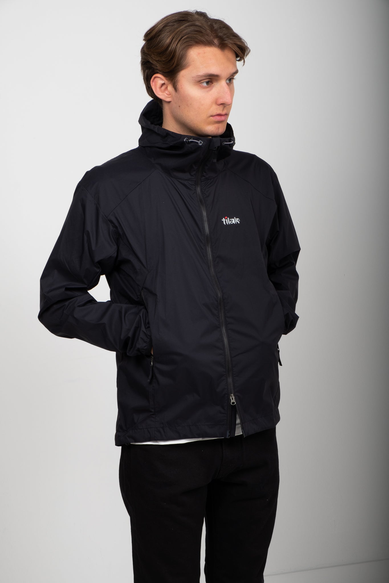 Tind MiG Windbreaker - Black