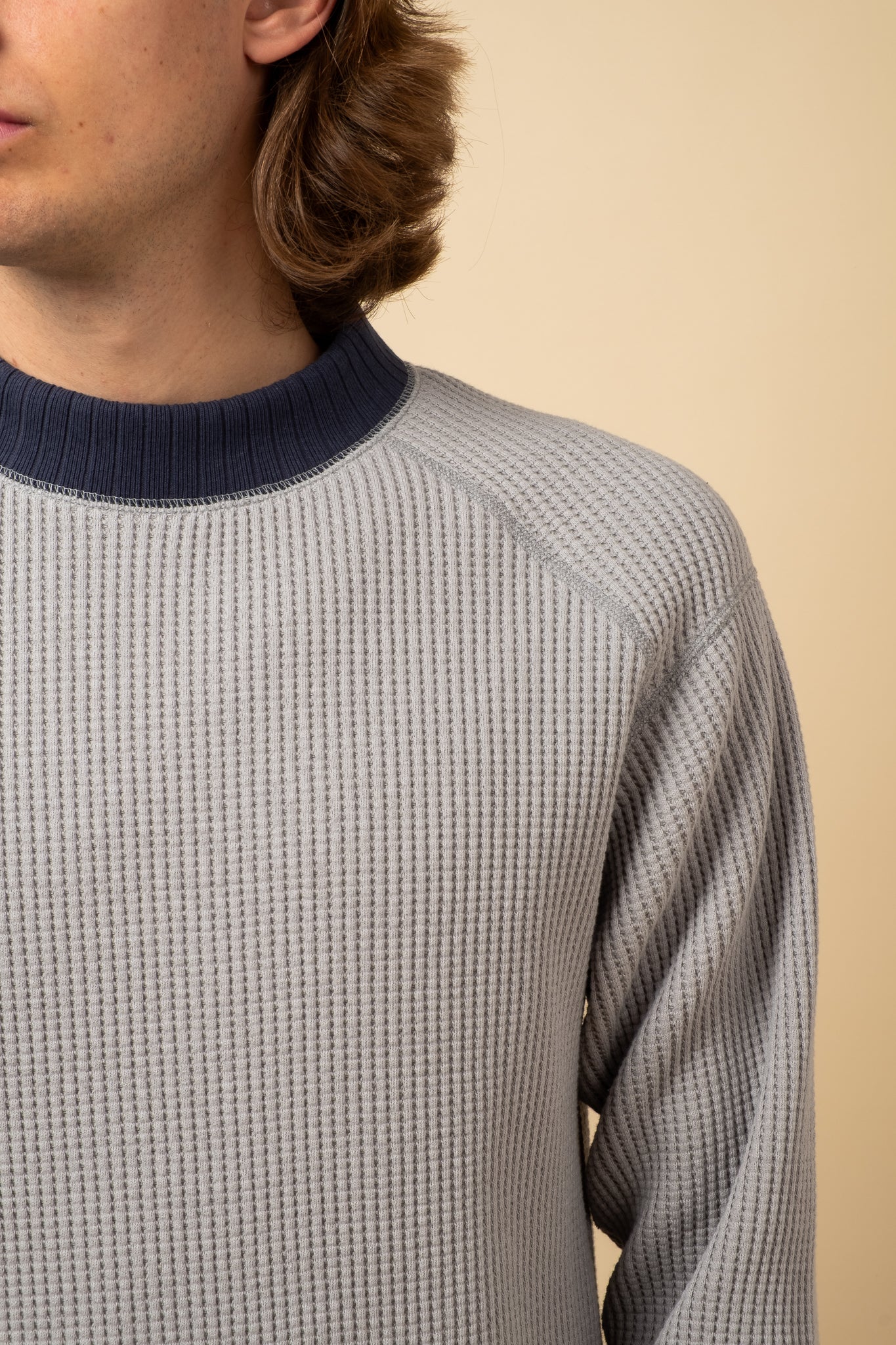 Waffle Midneck Sweater - Grey x Navy