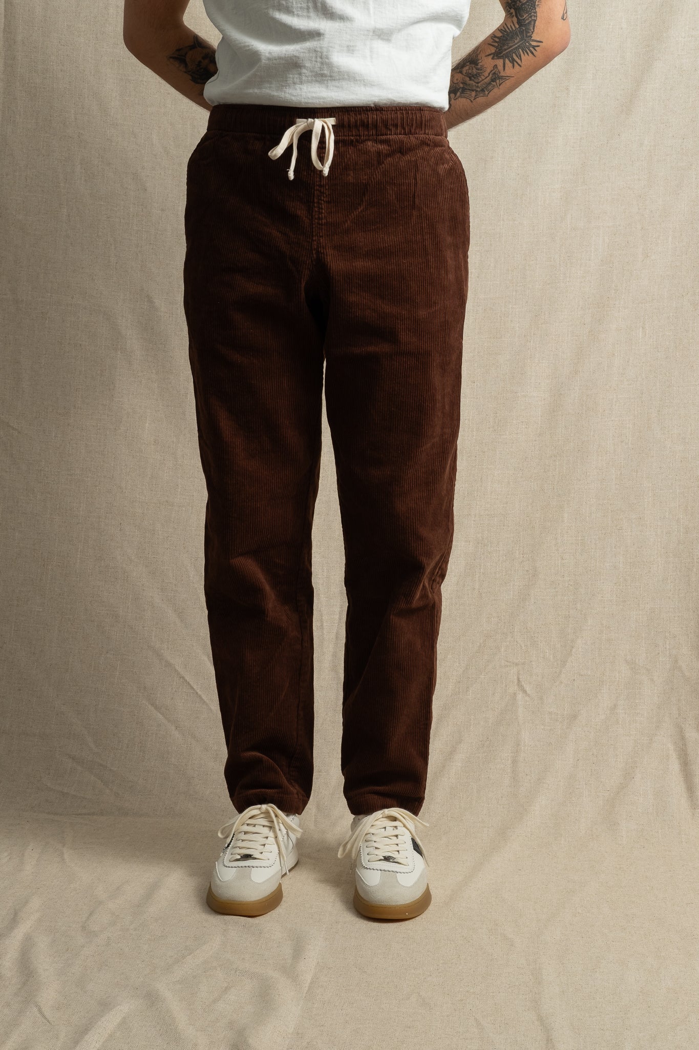 Active lazy Pants 8 Wale Corduroy - Brown