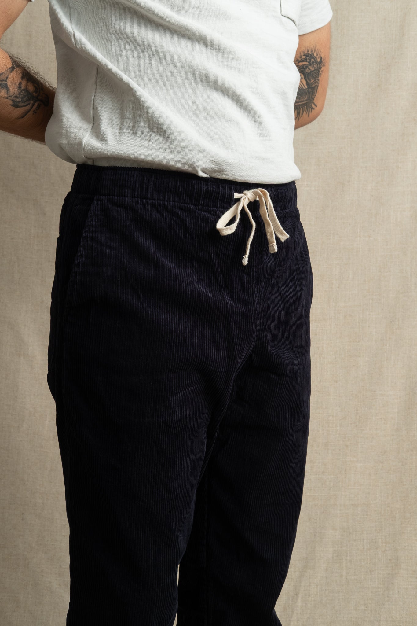 Active lazy Pants 8 Wale Corduroy - Navy