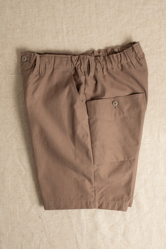 Back Nep Umpire Shorts - Sepia