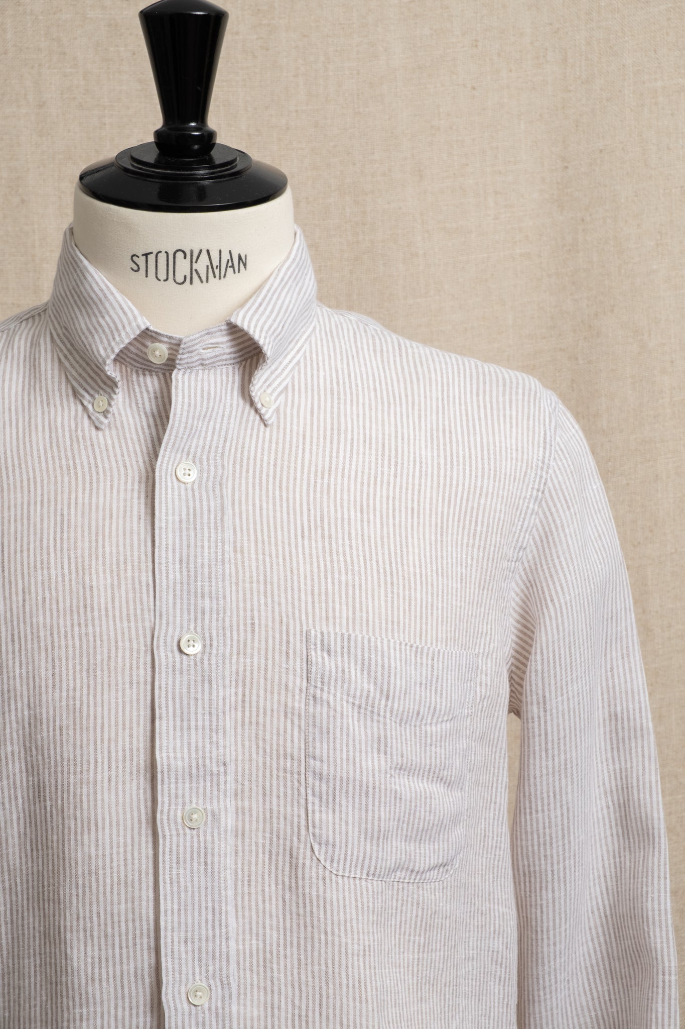 Button Down Linen - Flax x White