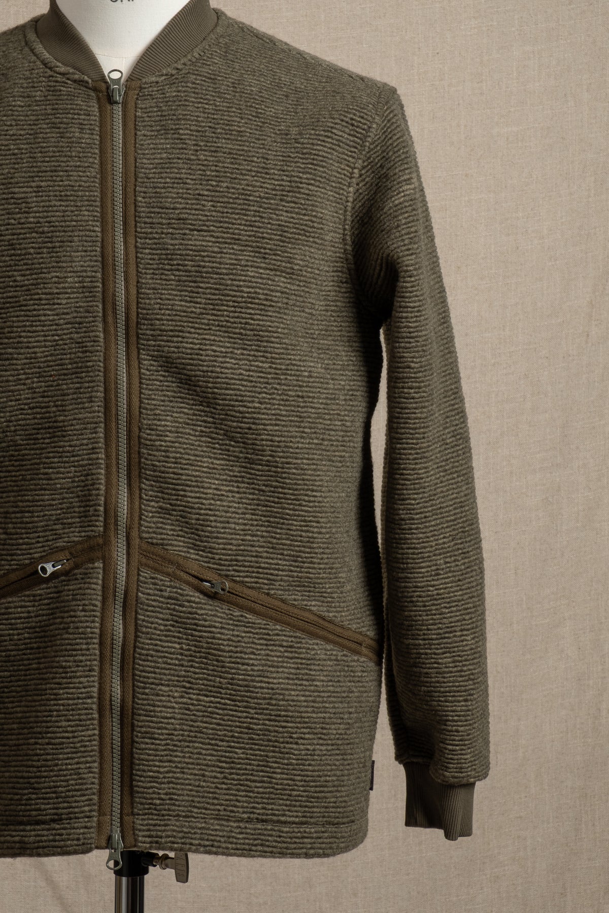Dreghorn Ribbed Fleece - Olive