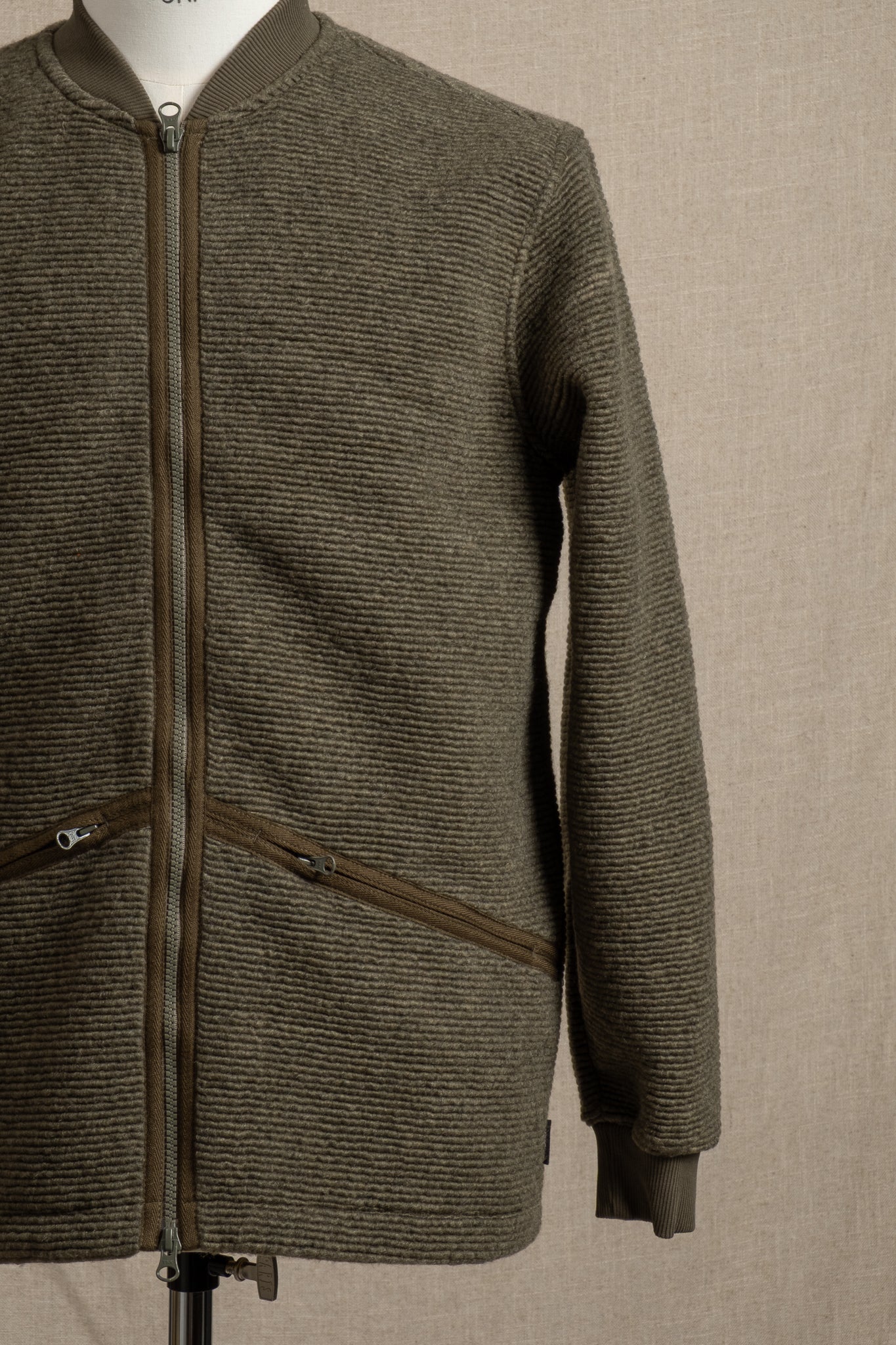 Dreghorn Ribbed Fleece - Olive