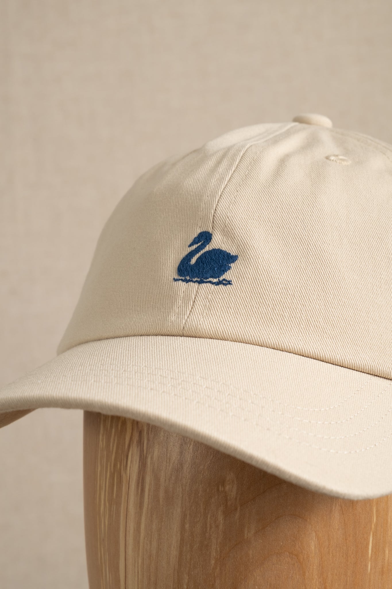 Good Basics Swan Logo Cap - Khaki