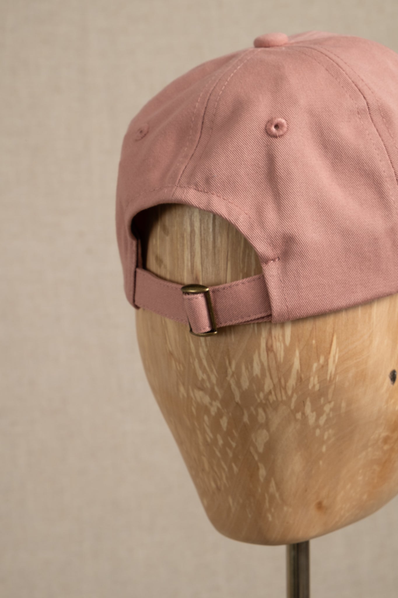 Good Basics Swan Logo Cap - Pink