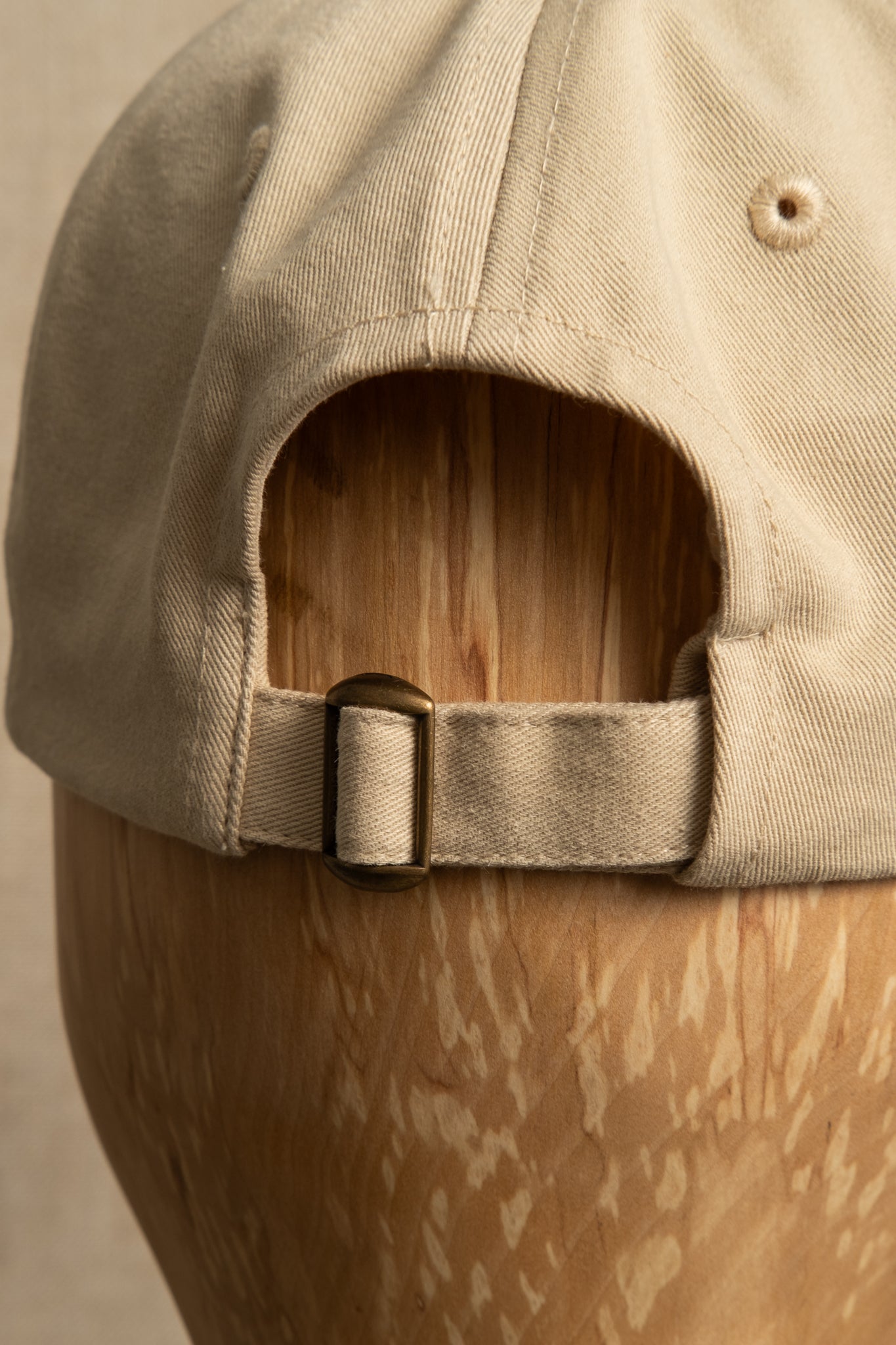 Good Basics Swan Logo Cap - Light Khaki