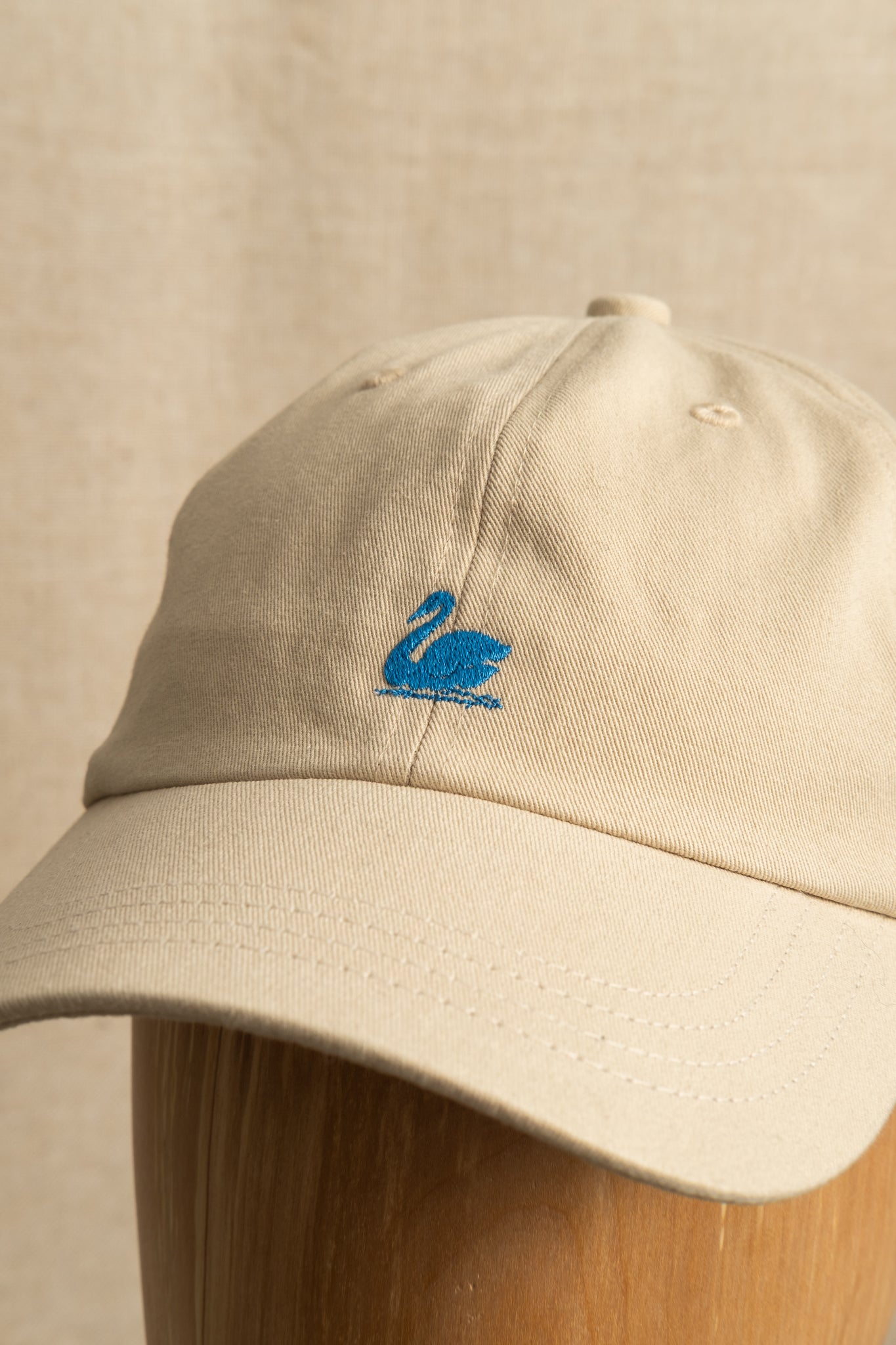 Good Basics Swan Logo Cap - Light Khaki