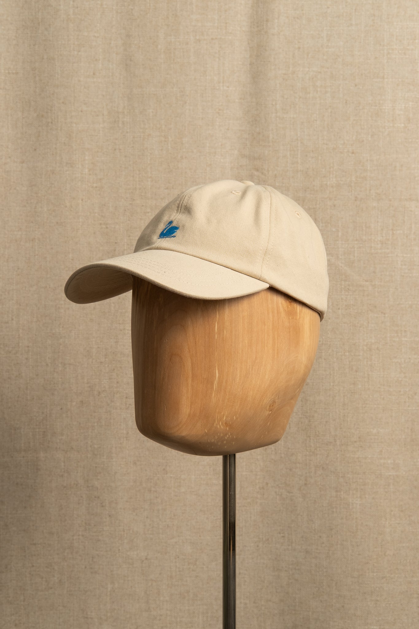Good Basics Swan Logo Cap - Light Khaki