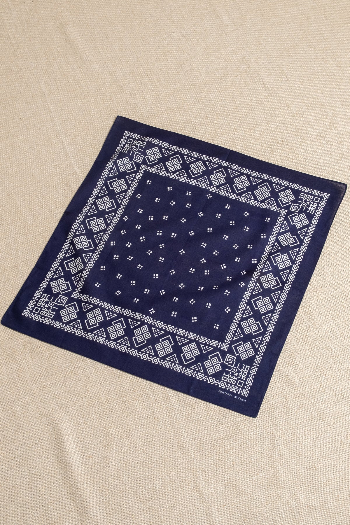 POST Hankie - Navy