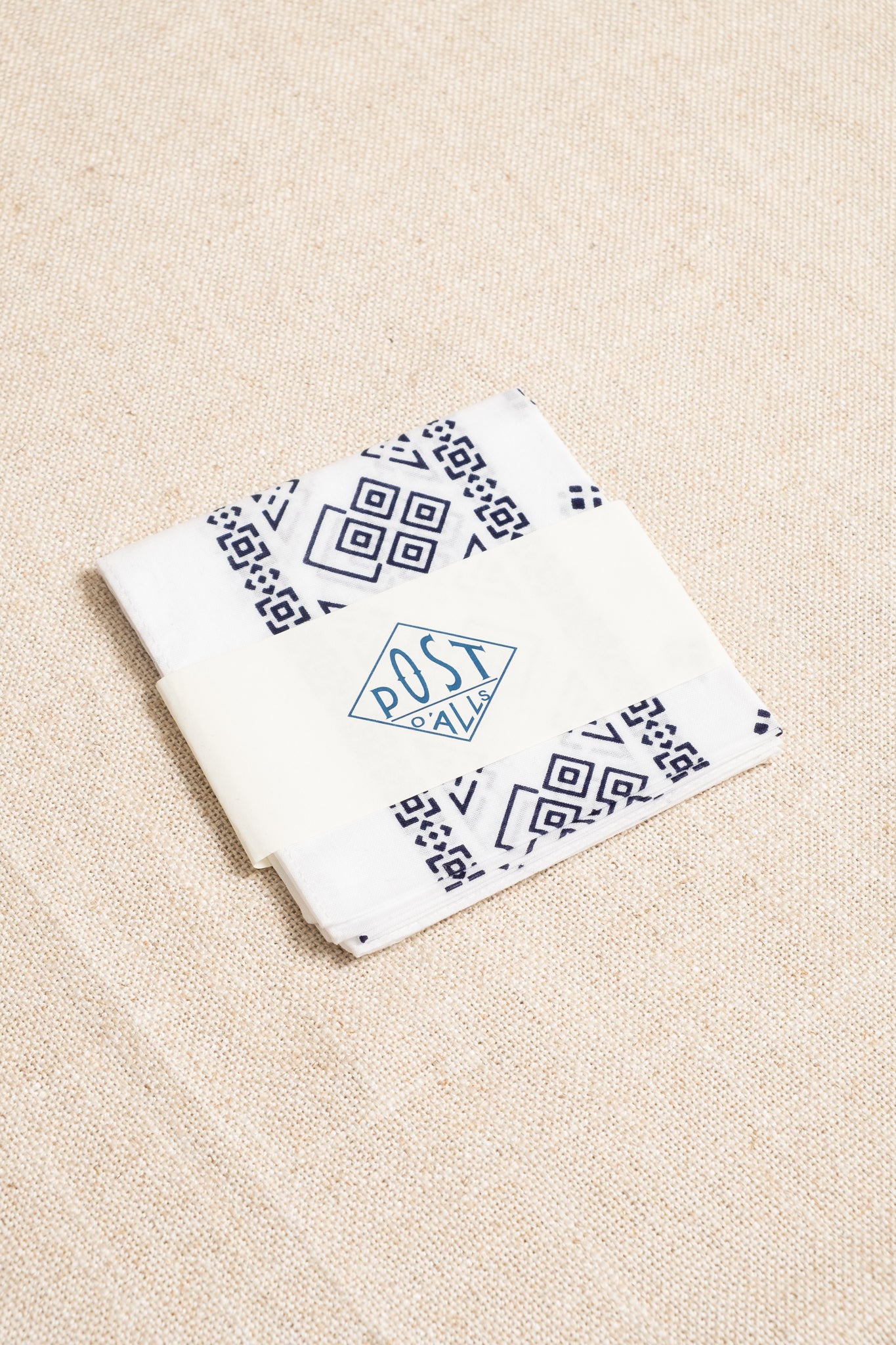 POST Hankie - White