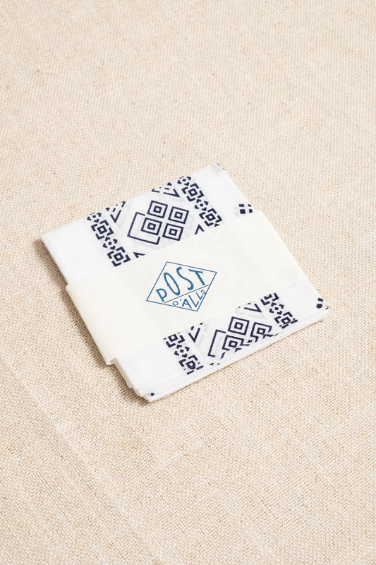 POST Hankie - White