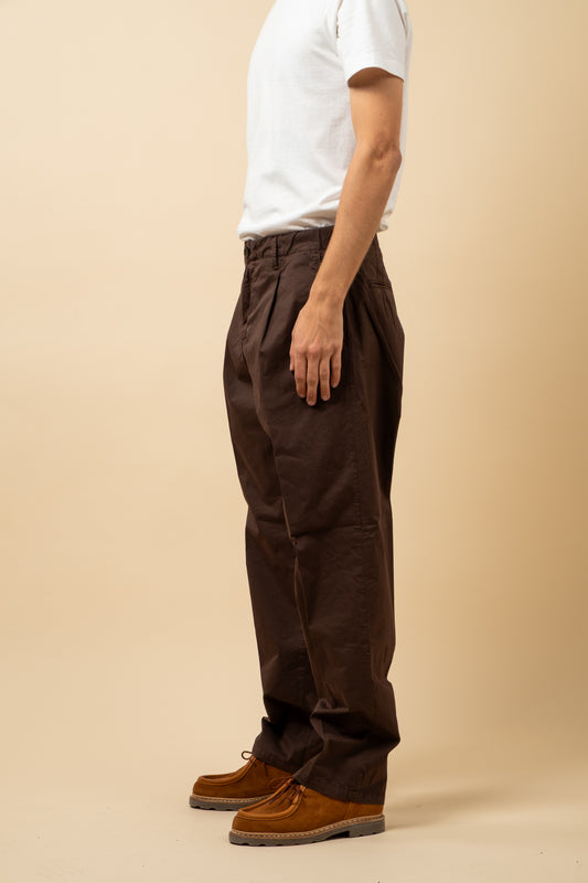 Pleated Twill Chino - Café