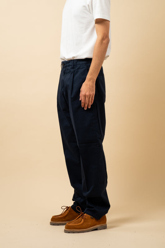 Pleated Twill Chino - Navy