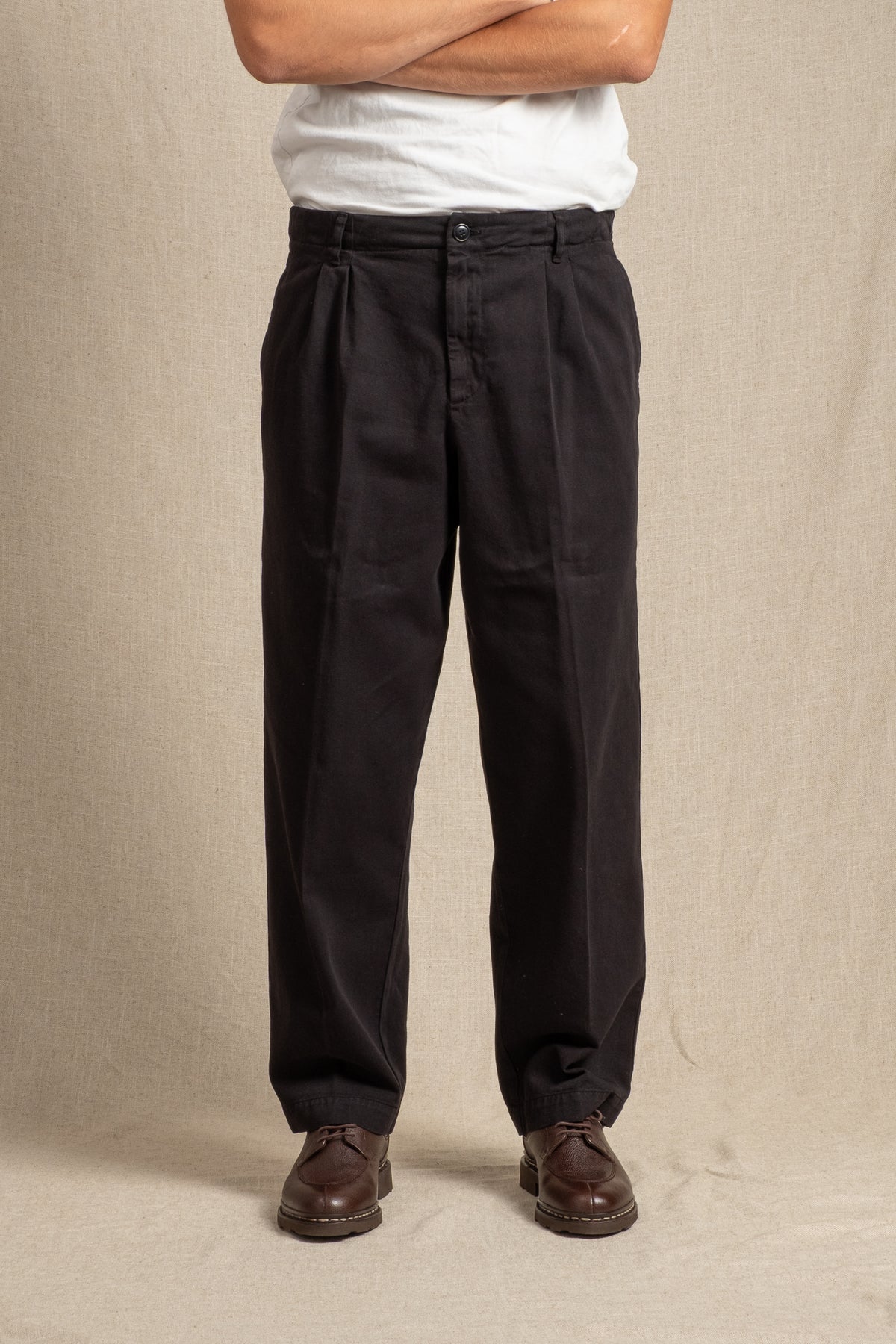 Pleated Twill Pants - Deep Black