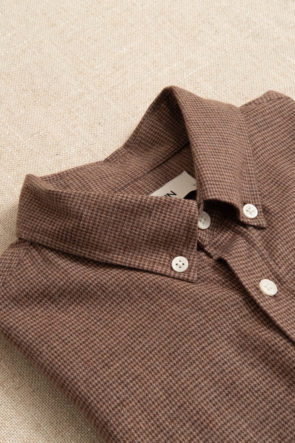 Raeburn Houndstooth Button Down - Taupe