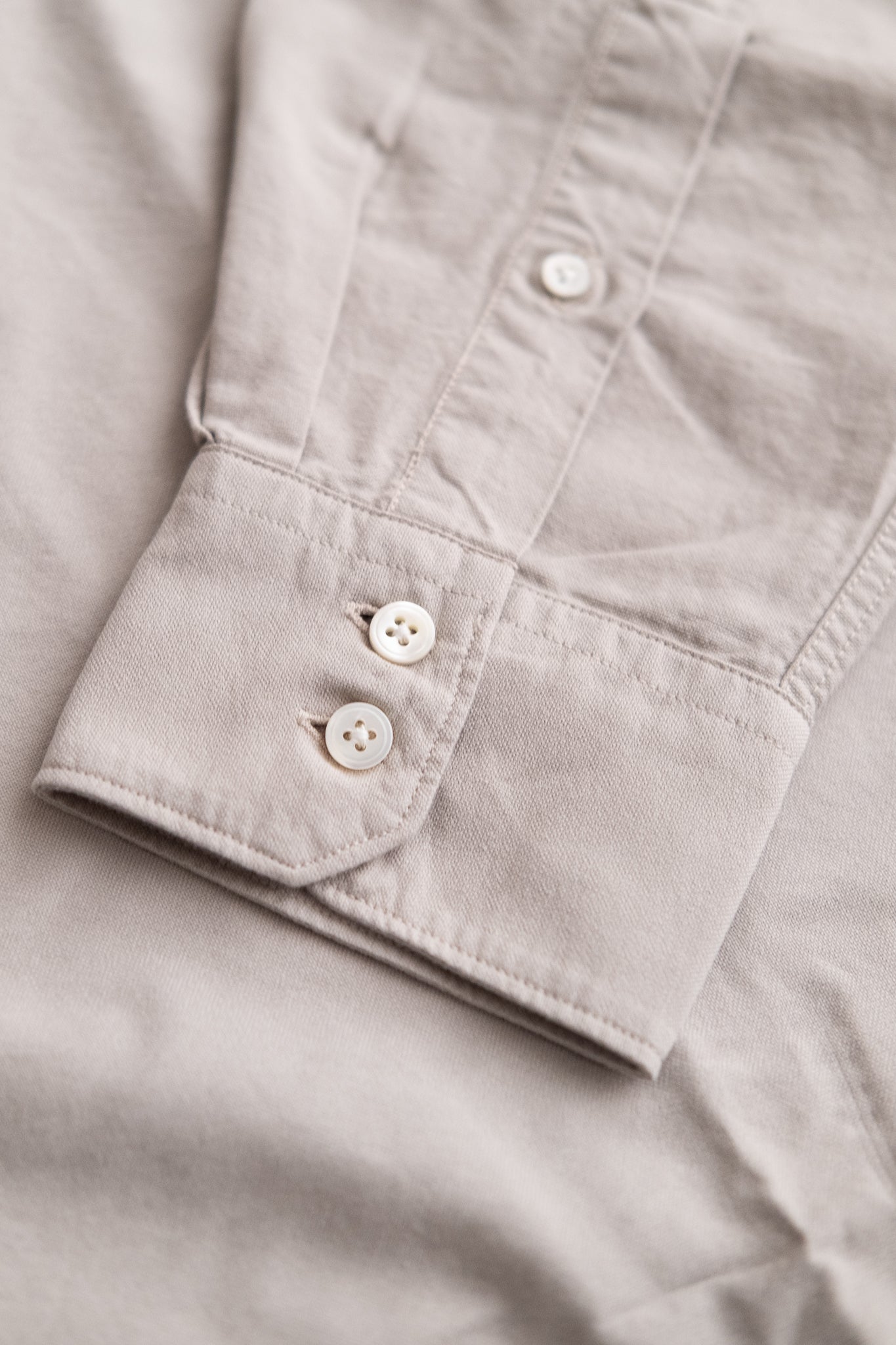Standard Shirt Garment Dyed Oxford - Taupe