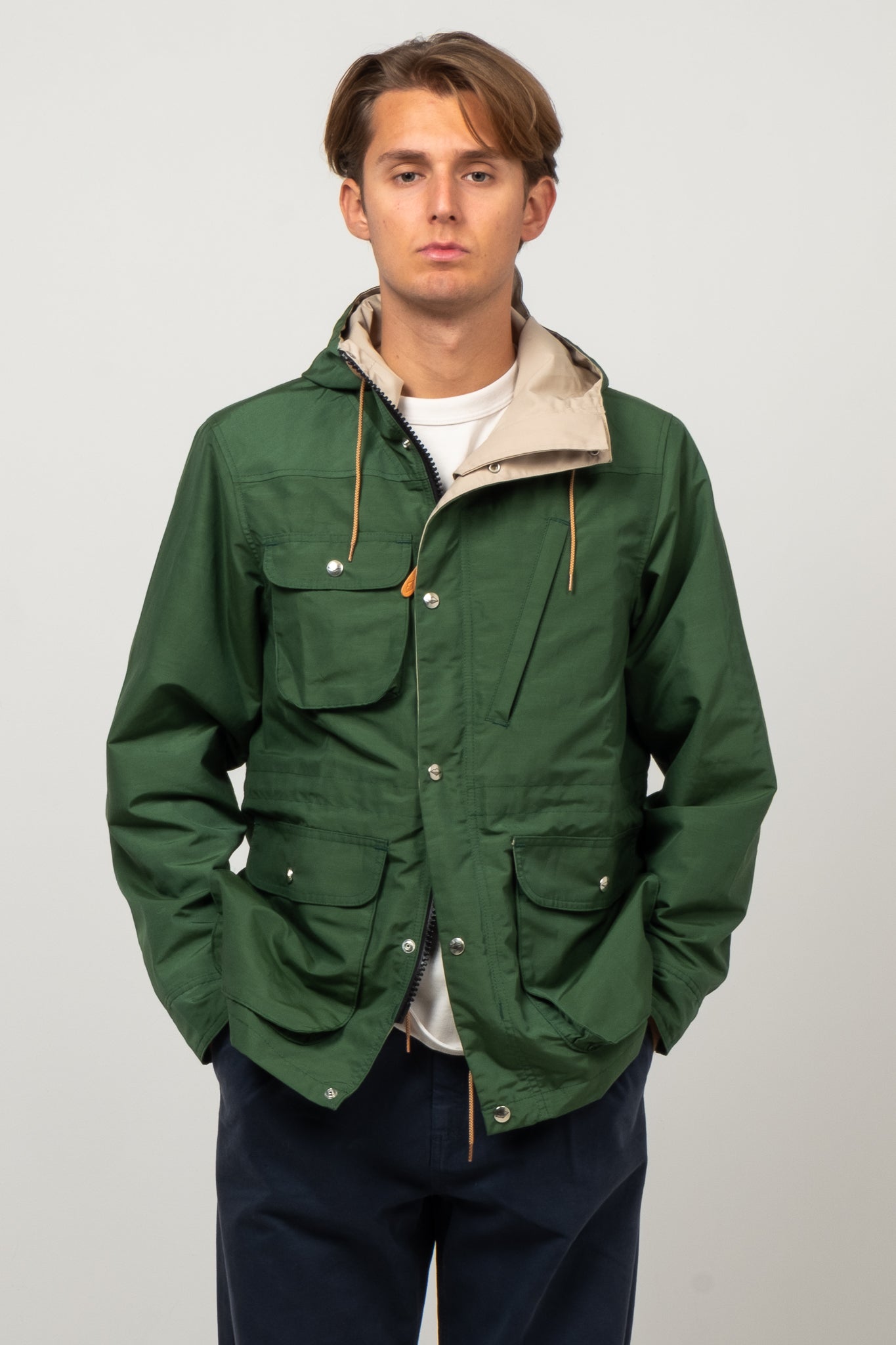 Travel Shell Parka - Green x Putty