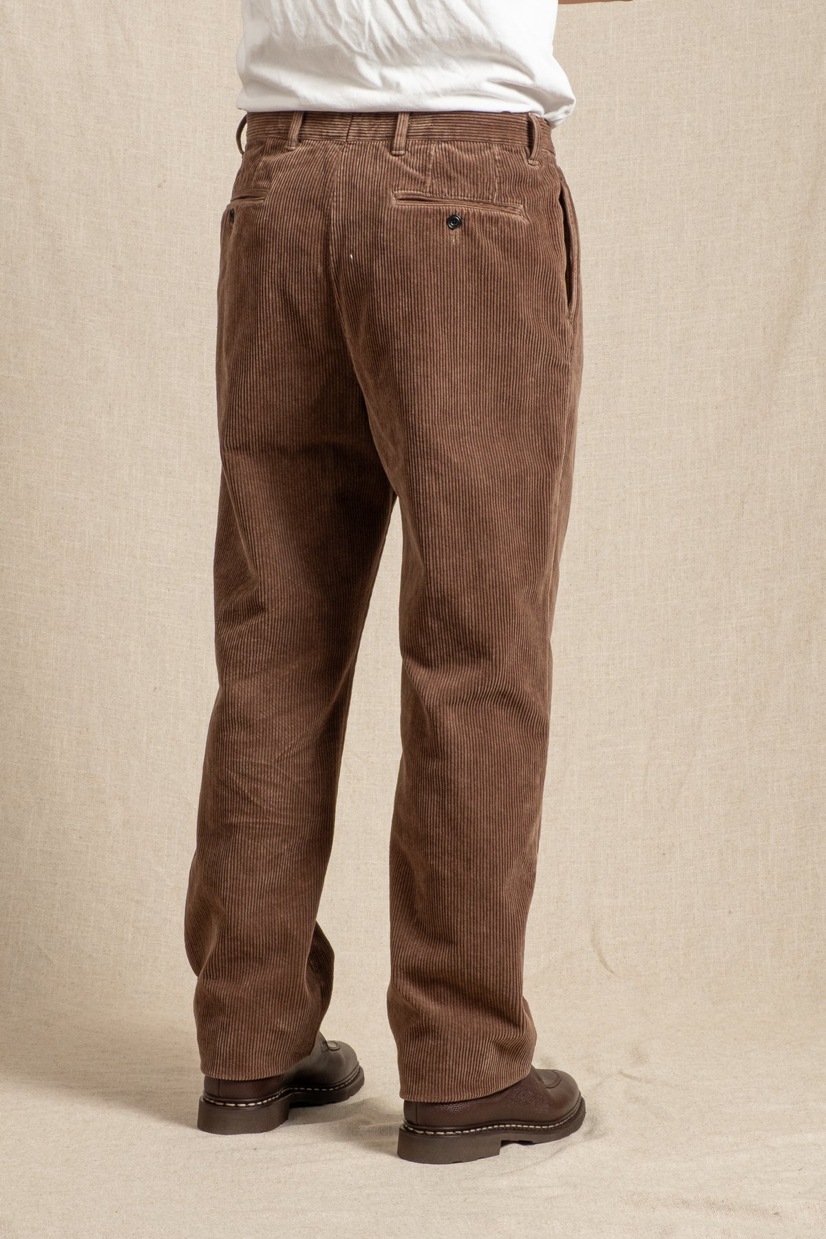 Trunk 8 Wale Corduroy - Bronze