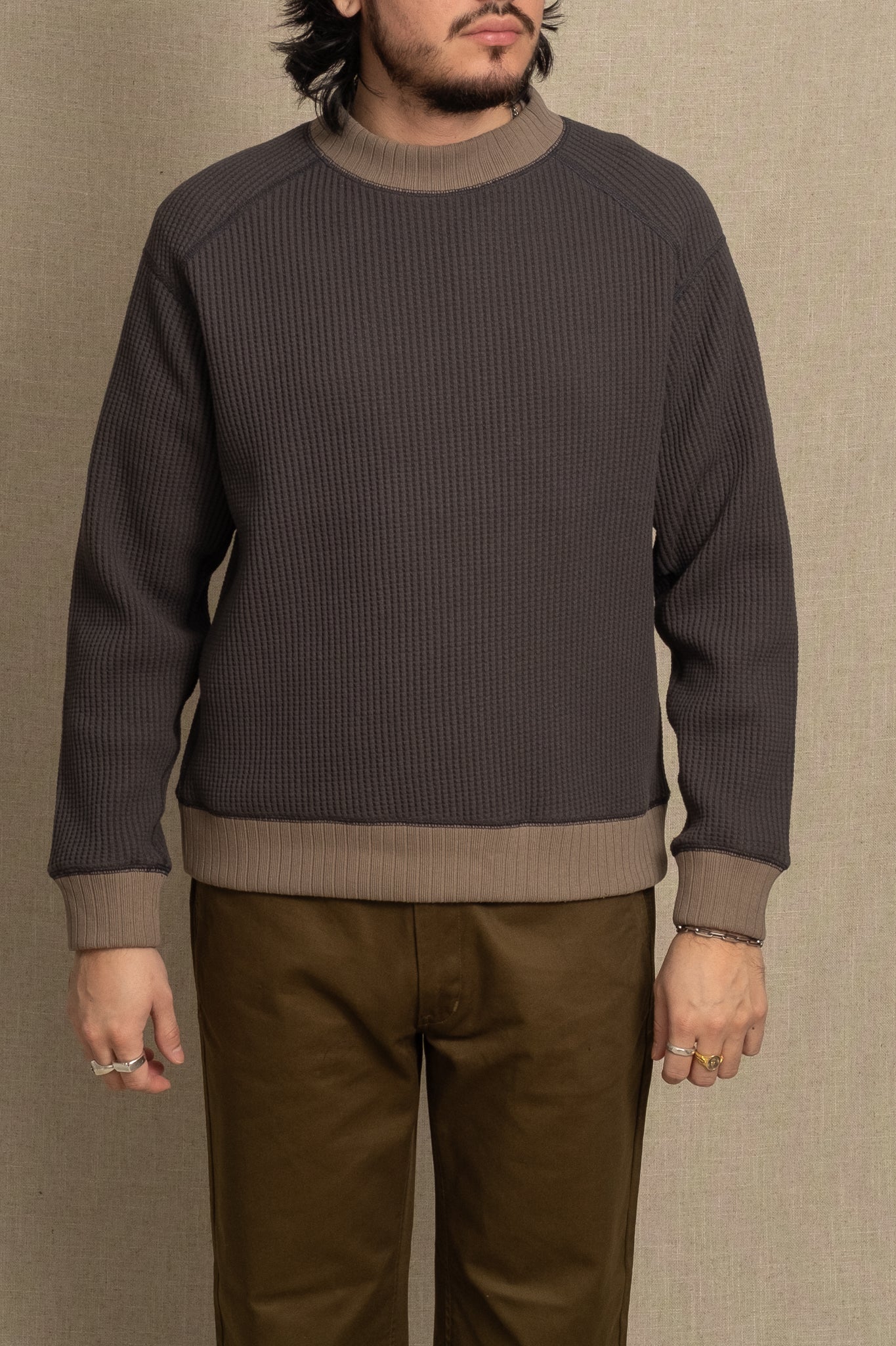 Waffle Midneck Sweater - InkBlack x Sepia
