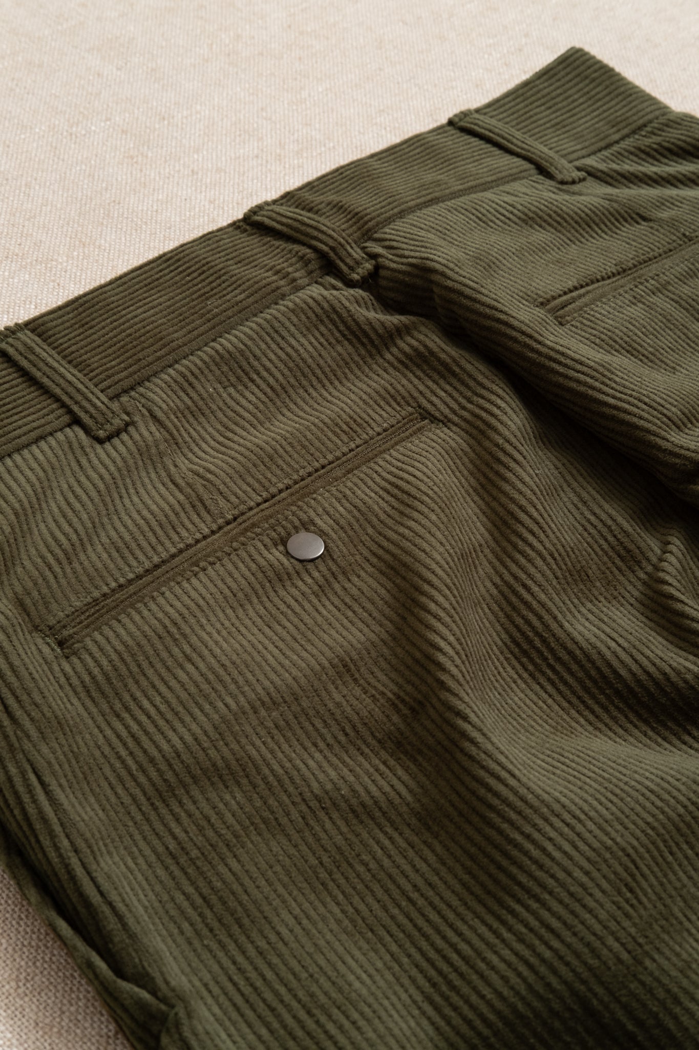 Wide Slacks 8W Corduroy - Olive Green